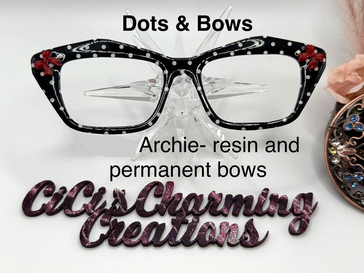 Dots & Bows